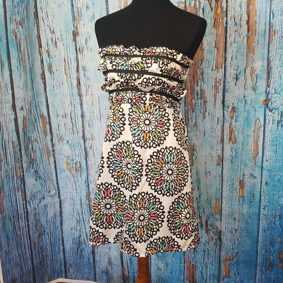 JUDITH March Ruffle Medallion Strapless Dress sz small - Picture 2 of 11